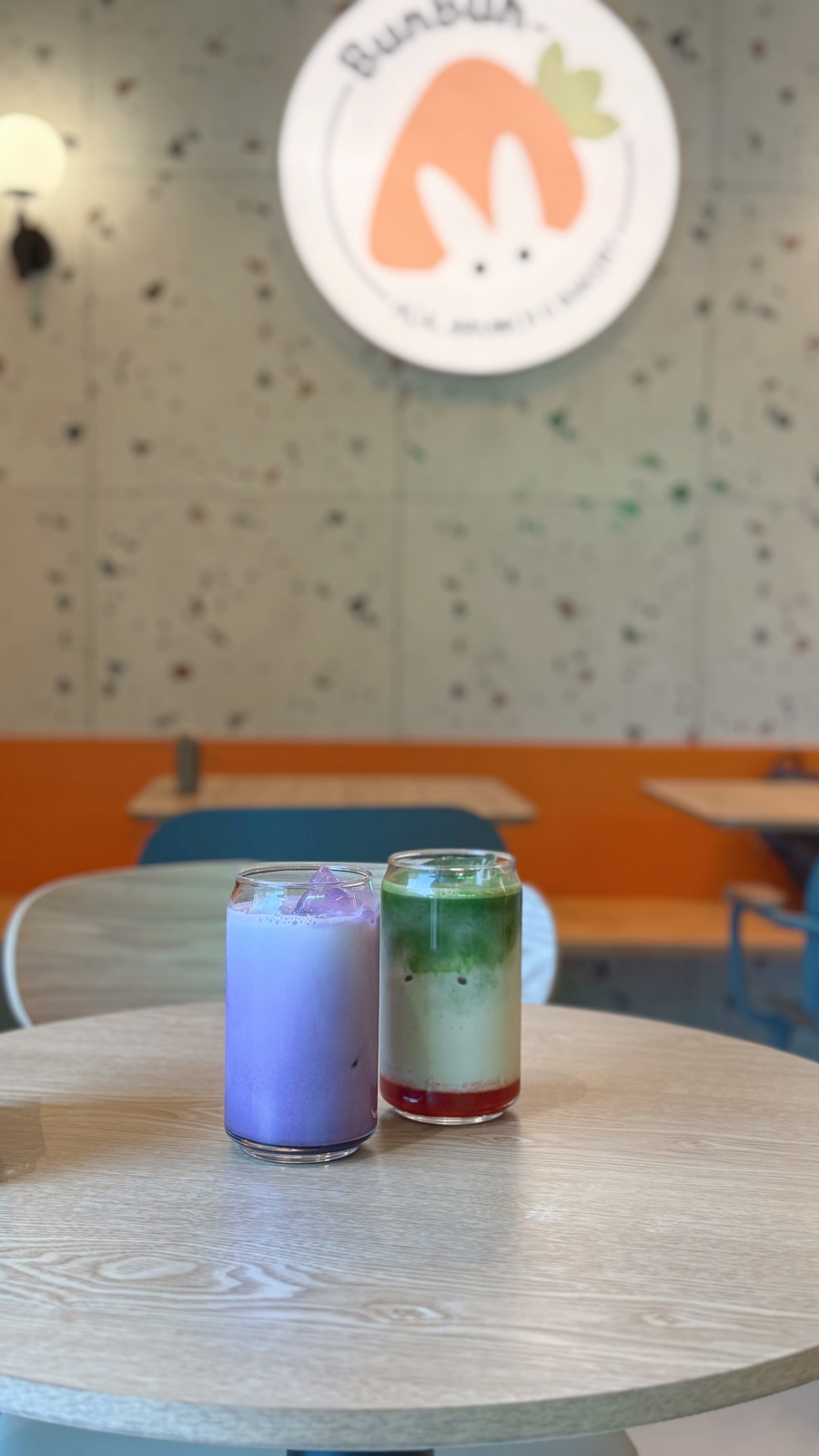 Bebidas BunBun sobre la mesa